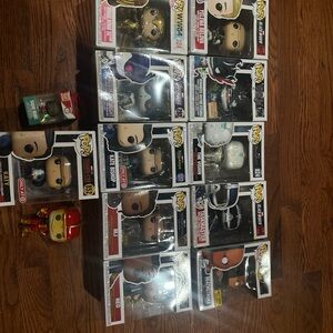 Funkopopcollection 11 figures in box,1 figure with no box,1 keychain13 total pcs